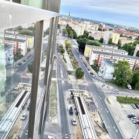 Apartment Hanza Tower 23 Pool & Jacussi *